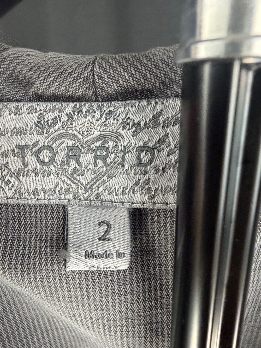 Torrid Gray Tencel Draped Utility Jacket Size 2 - Picture 2 of 10